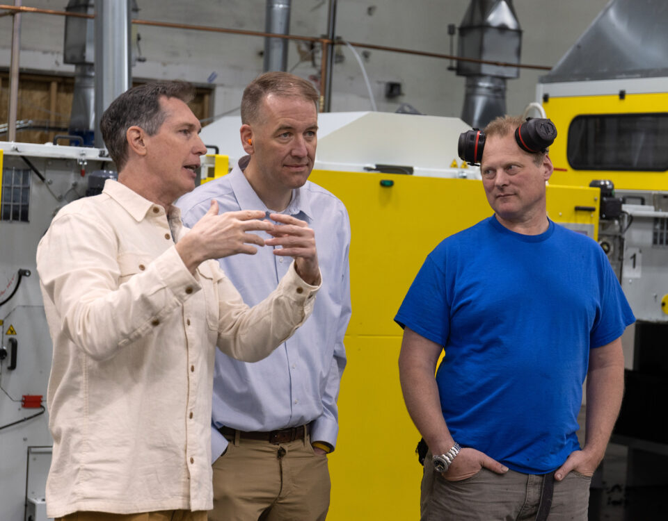 Tobias Read visits Looptworks' Textile Recycling Facility.